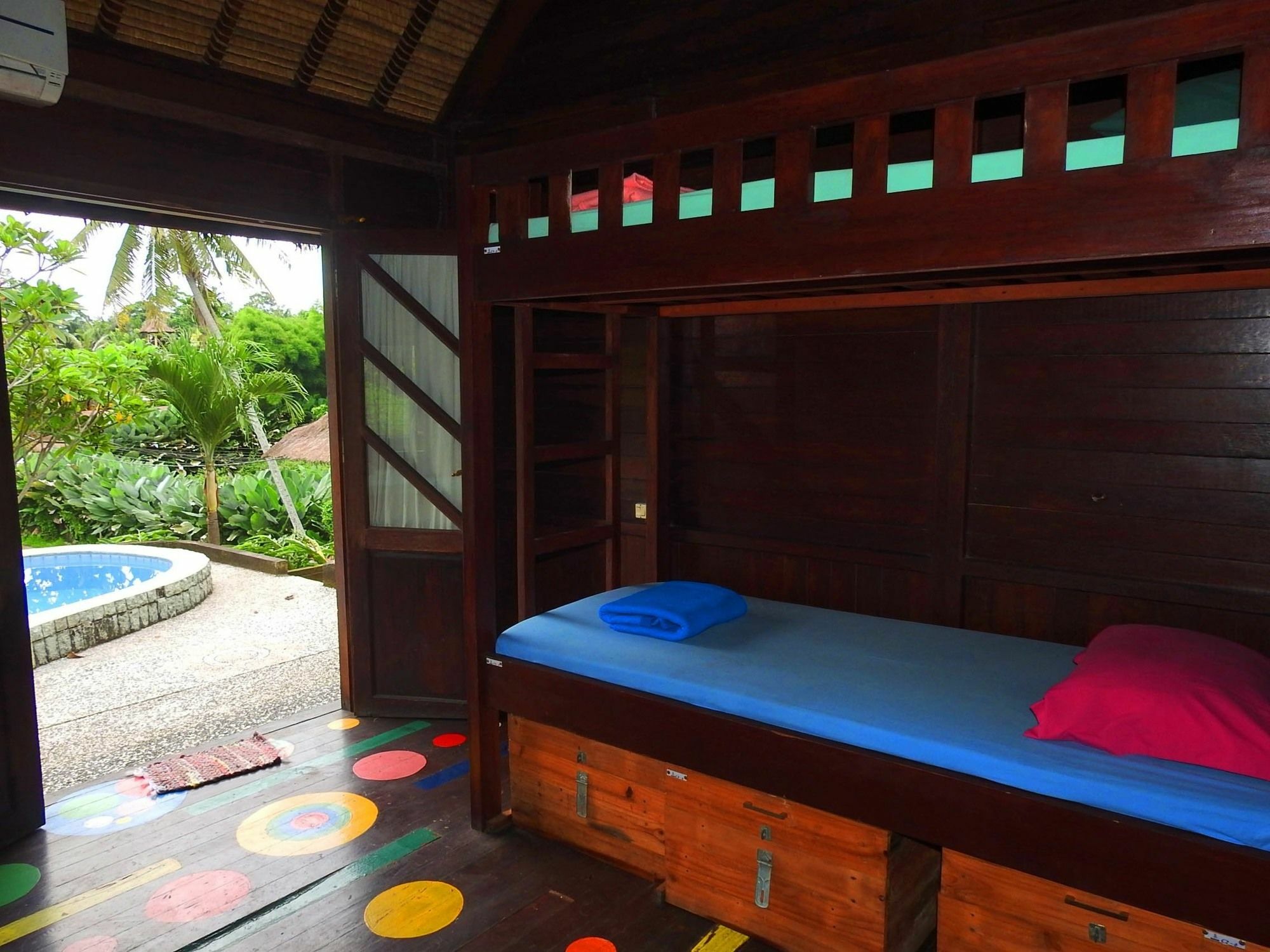Mandala Hostel Ubud Экстерьер фото